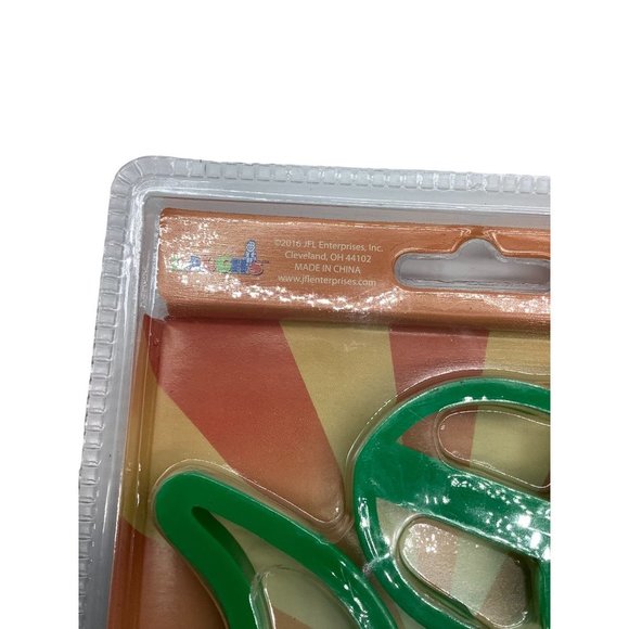 Dinosaur 3D Cookie Cutters Brontosaurus & Triceratops (lot of 2) NEW Birthday - Picture 2 of 3